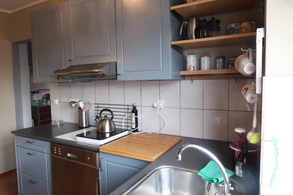 Warm And Welcoming Flat Downtown Akureyri Apartment ภายนอก รูปภาพ